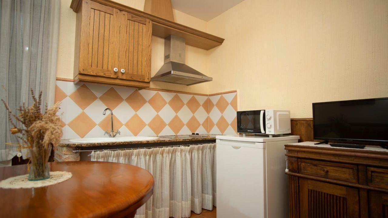 Villafranca de los Caballeros Casa Rural Santa Elena المظهر الخارجي الصورة