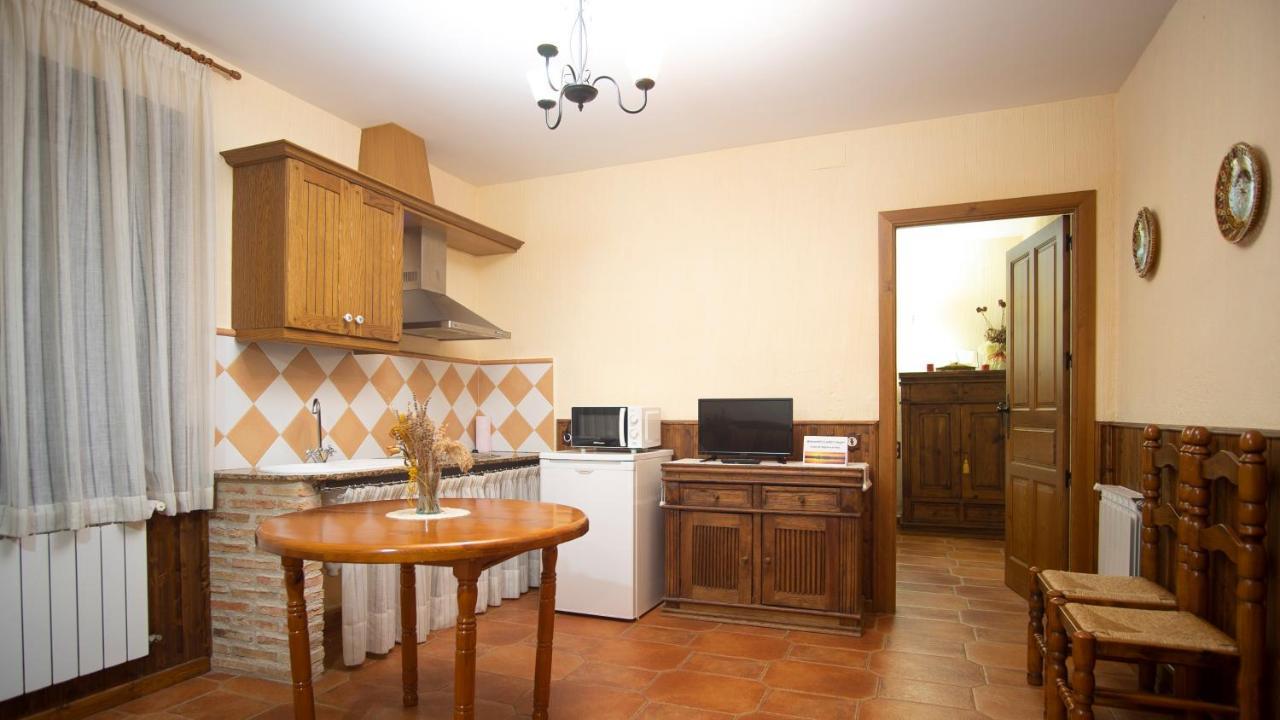 Villafranca de los Caballeros Casa Rural Santa Elena المظهر الخارجي الصورة