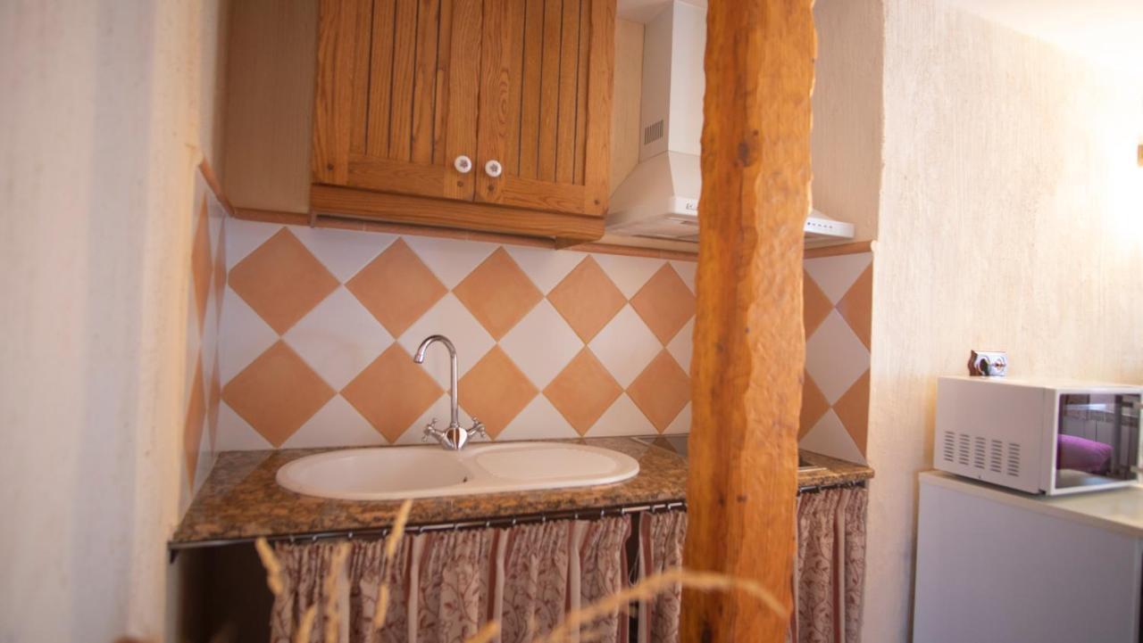 Villafranca de los Caballeros Casa Rural Santa Elena المظهر الخارجي الصورة