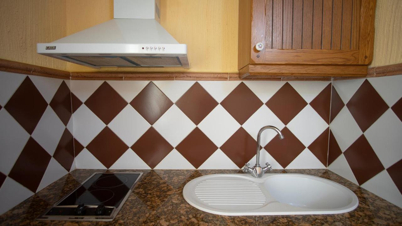 Villafranca de los Caballeros Casa Rural Santa Elena المظهر الخارجي الصورة