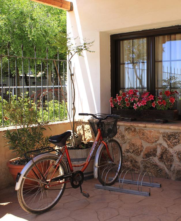 Villafranca de los Caballeros Casa Rural Santa Elena المظهر الخارجي الصورة
